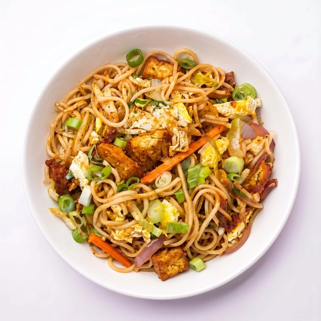 Chicken Schezwan hakka noodles.